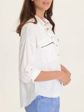 Load image into Gallery viewer, Knapp Button Up - White