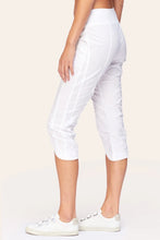Load image into Gallery viewer, Iris Crop Pant - White FINAL SALE