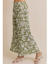 Load image into Gallery viewer, Pleated Palazzo Pant - Sage FINAL SALE