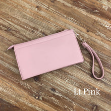 Load image into Gallery viewer, Pebble Wristlet / Crossbody