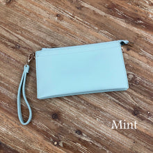 Load image into Gallery viewer, Pebble Wristlet / Crossbody