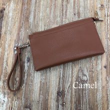 Load image into Gallery viewer, Pebble Wristlet / Crossbody