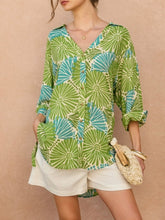 Load image into Gallery viewer, Feels Like Summer Buttondown - Green/Turq
