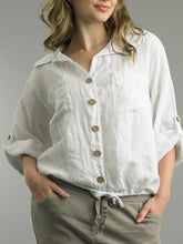 Load image into Gallery viewer, Two Pocket Linen Top - White
