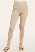 Load image into Gallery viewer, High Waist Penny Legging - Sand
