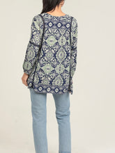 Load image into Gallery viewer, Long Sleeve Lace Trim Top - Blue/Green
