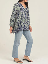 Load image into Gallery viewer, Long Sleeve Lace Trim Top - Blue/Green
