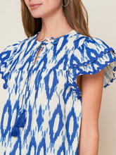 Load image into Gallery viewer, Flutter Sleeve Top - Blue/White
