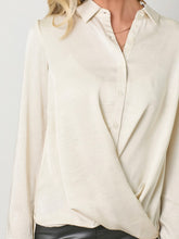 Load image into Gallery viewer, Satin Twist Top - Champagne
