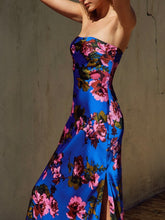 Load image into Gallery viewer, Bias Maxi Dress - Midnight Floral
