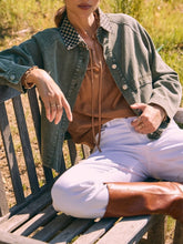 Load image into Gallery viewer, Twill Field Jacket - Washed Olive
