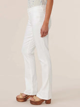 Load image into Gallery viewer, Bitty Boot Cut Jean - Optic White
