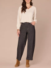 Load image into Gallery viewer, Smocked Sleeve Top - HCRM

