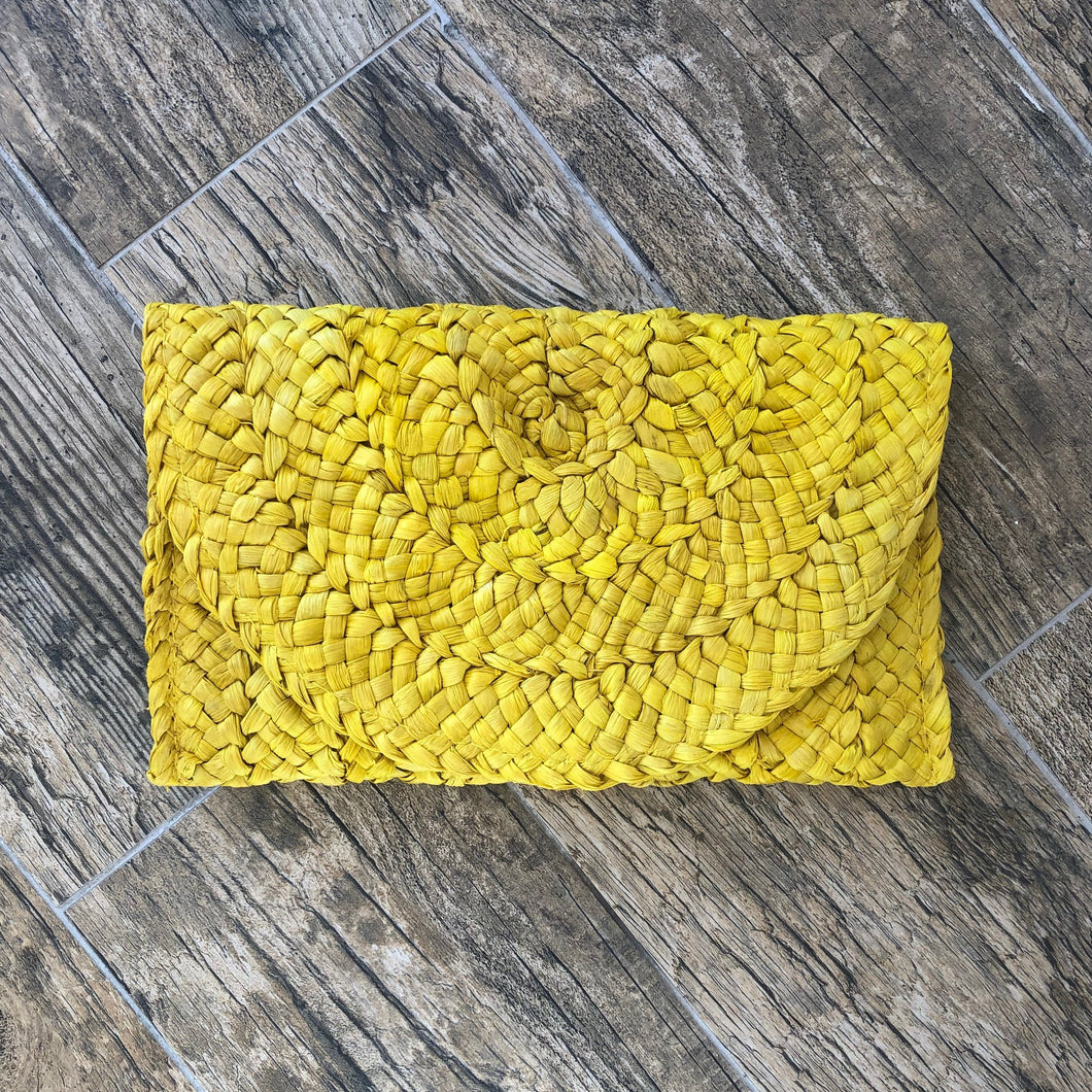 Chunky Straw Clutch - 10 Colors