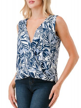 Load image into Gallery viewer, Print Surplice Tank - Blue
