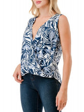 Load image into Gallery viewer, Print Surplice Tank - Blue
