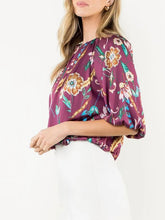 Load image into Gallery viewer, Floral Satin Top - Burgundy
