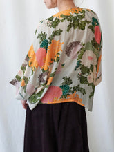 Load image into Gallery viewer, Kimono Jacket - Jacquard Putty
