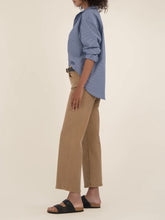 Load image into Gallery viewer, Charlotte High Rise Jean - Caramel
