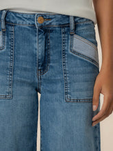 Load image into Gallery viewer, Maya High Rise Patch Pocket - SUCSM
