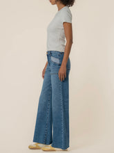 Load image into Gallery viewer, Maya High Rise Patch Pocket - SUCSM
