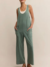 Load image into Gallery viewer, Brasilia Jumpsuit - Hunter Green
