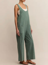 Load image into Gallery viewer, Brasilia Jumpsuit - Hunter Green
