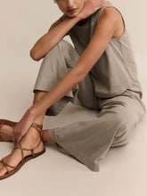 Load image into Gallery viewer, Sloane Jersey Muscle Tank - Retreat
