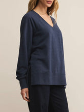 Load image into Gallery viewer, V-Neck Weekender - Blue Sapphire
