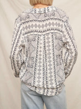 Load image into Gallery viewer, Bandana Print Long Sleeve Top - White/Navy
