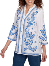 Load image into Gallery viewer, Floral Embroidered Button Down - White
