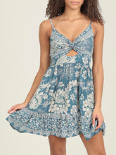 Load image into Gallery viewer, Keyhole Dress - Blue
