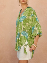 Load image into Gallery viewer, Feels Like Summer Buttondown - Green/Turq
