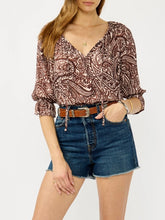Load image into Gallery viewer, Paisley Blouse - Brown/Cream
