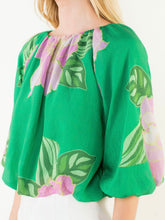 Load image into Gallery viewer, Floral Print Bubble Top - Green
