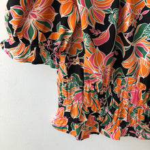 Load image into Gallery viewer, Floral Smocked Top - Orange FINAL SALE
